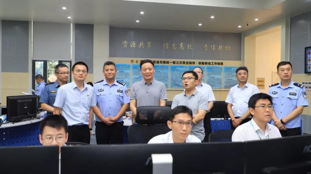 1567219892127037136.jpg 23.jpg