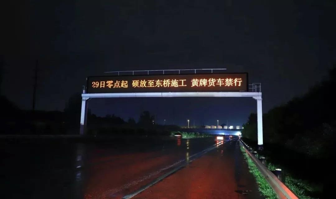 1567392447473011487.jpg 52.jpg