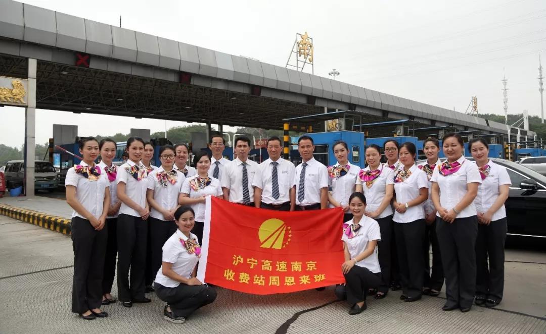 1567563226729086780.jpg 41.jpg