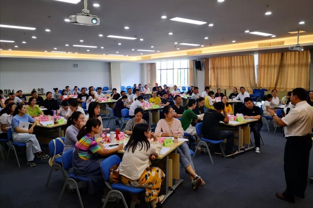 1567997734747083373.jpg 18.jpg