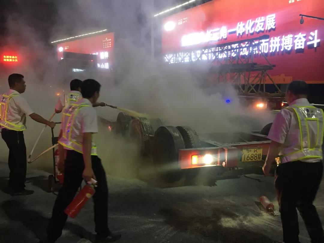 1568770717609094675.jpg 1568770717609094675.jpg