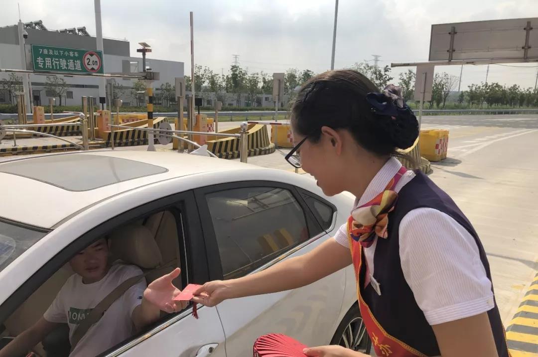 1569800196151053590.jpg 4.jpg