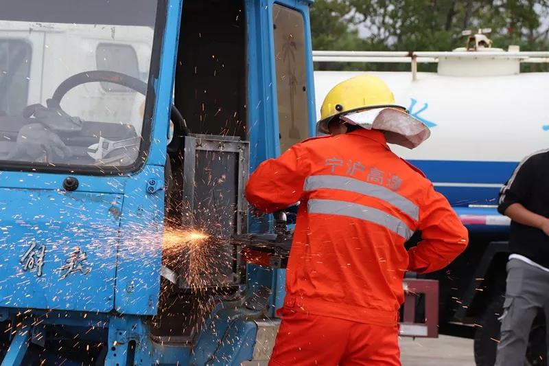 1570859740785080535.jpg 1570859740785080535.jpg