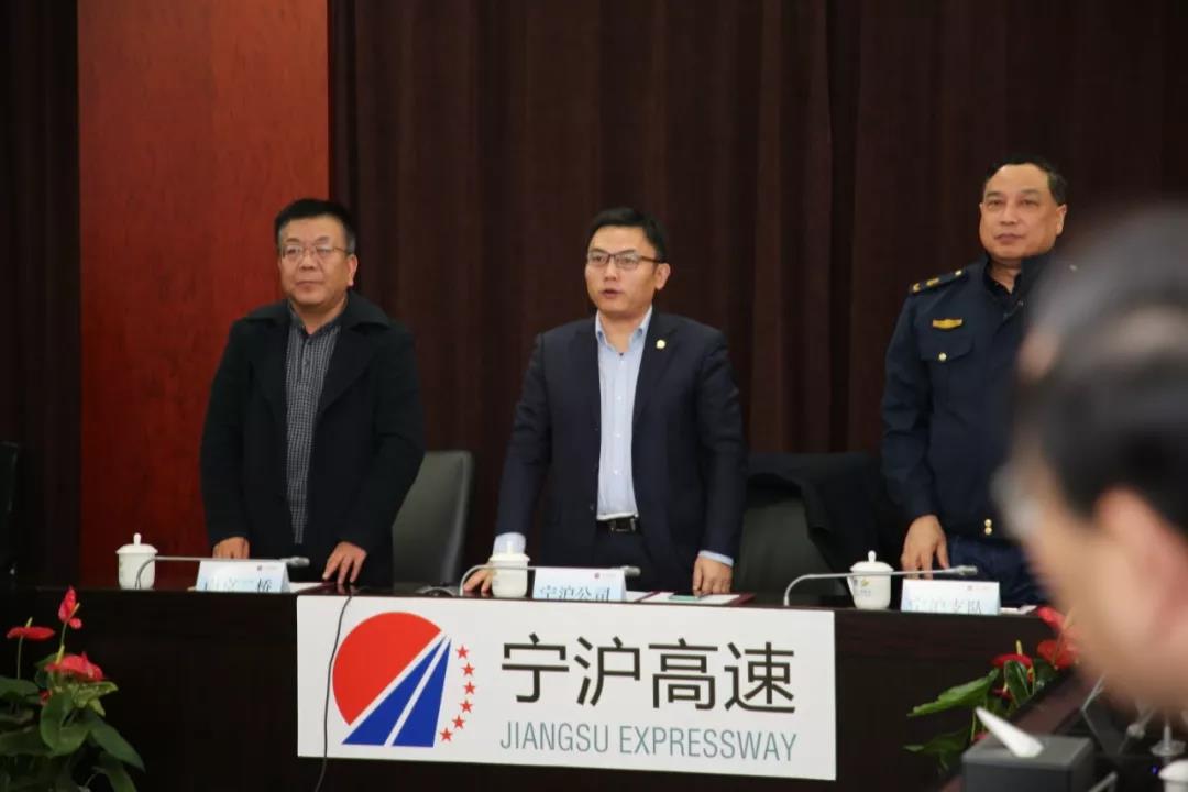 1577952669705072832.jpg 1577952669705072832.jpg