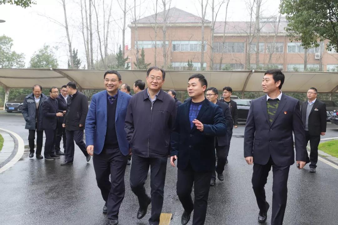 1578378619636099763.jpg 1578378619636099763.jpg