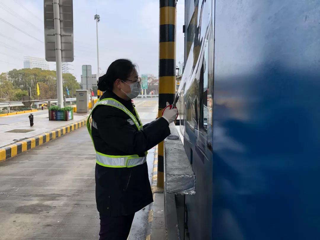 1581598602585048645.jpg 1581598602585048645.jpg