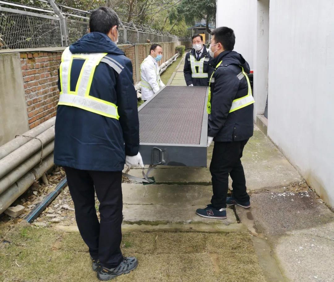 1582610464033030493.jpg 1582610464033030493.jpg