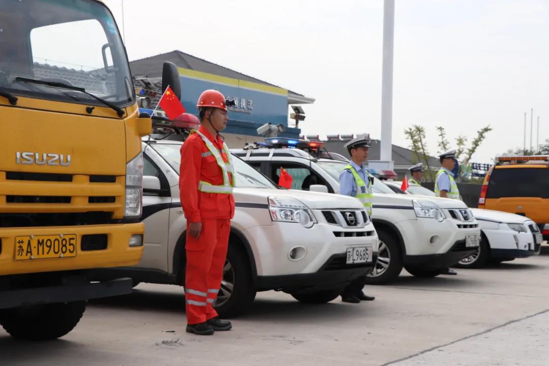 1586240427456012292.jpg 1586240427456012292.jpg