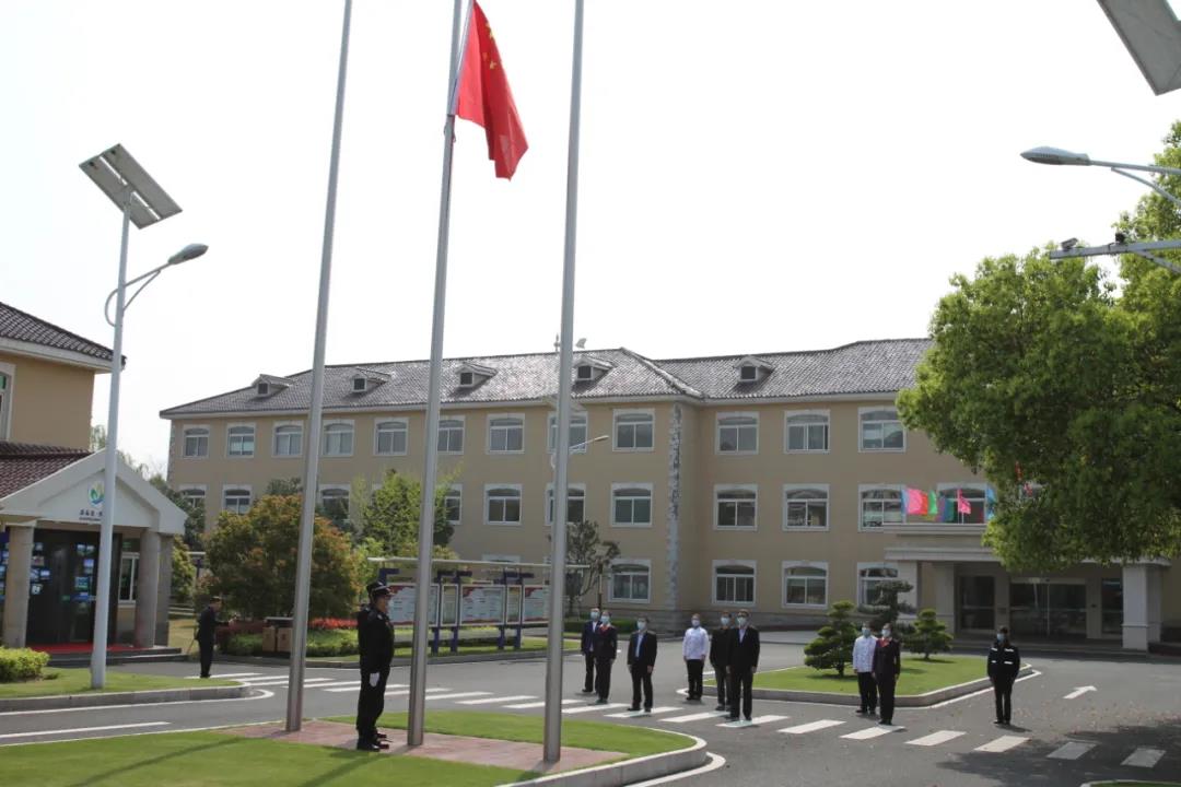 1586242086089036793.jpg 1586242086089036793.jpg