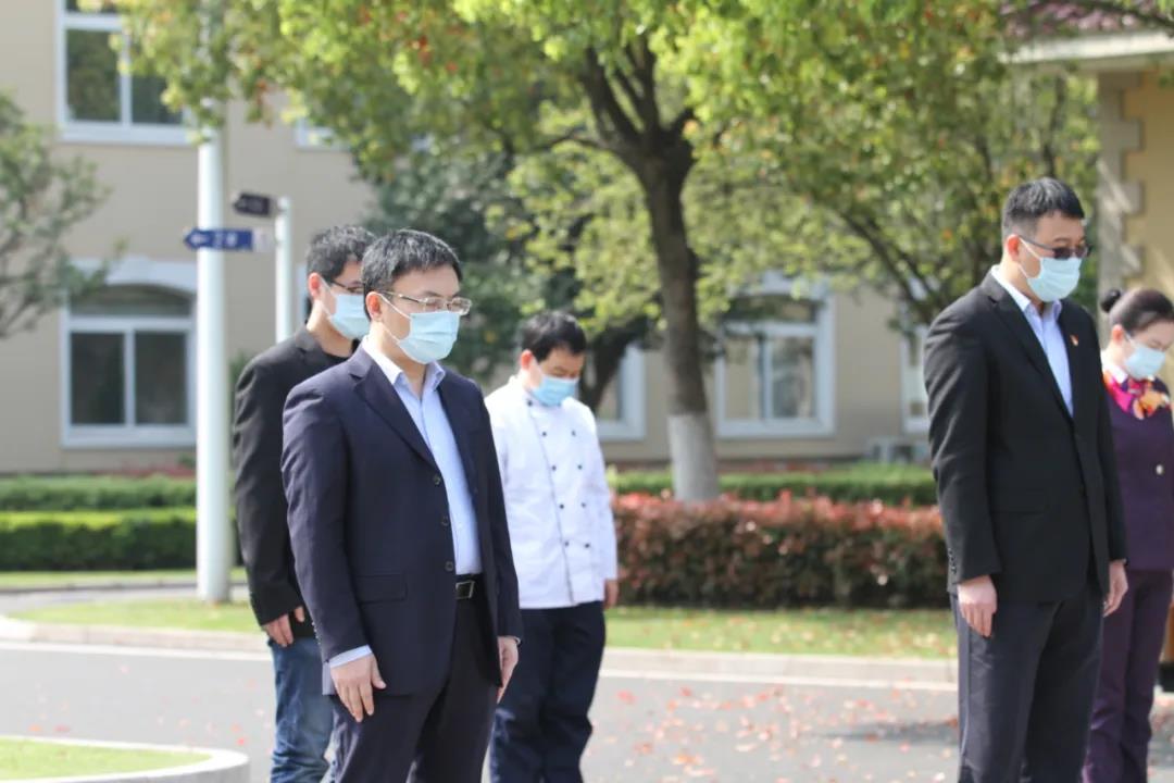 1586242088714097939.jpg 1586242088714097939.jpg