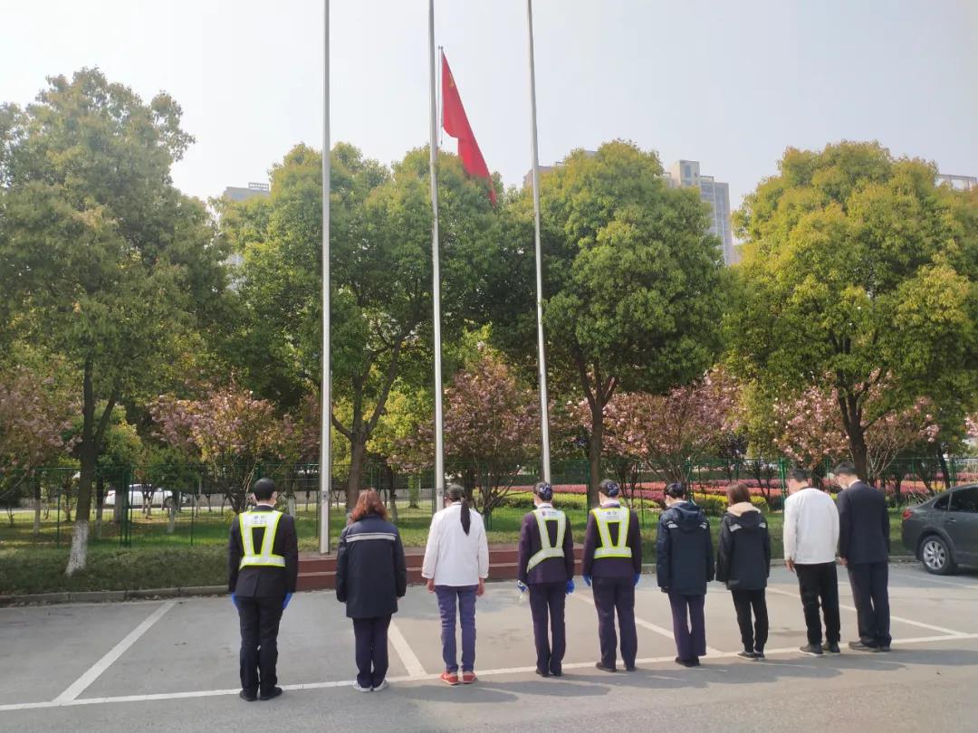 1586242795194007396.jpg 1586242795194007396.jpg