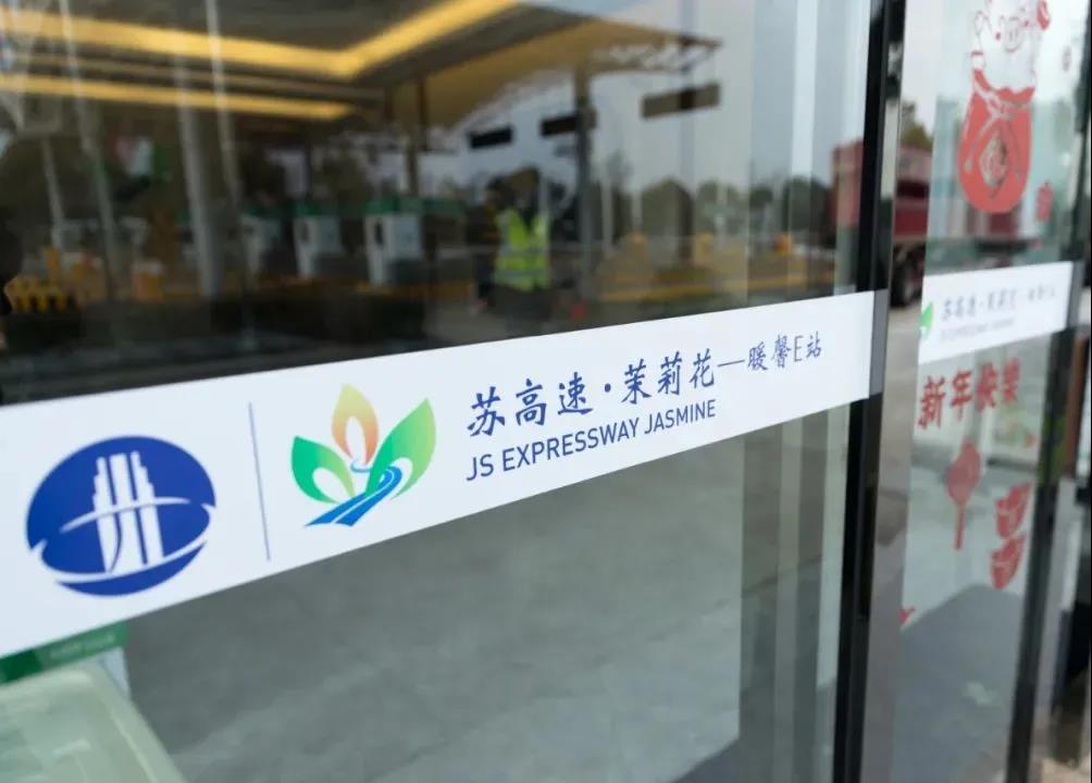 1586341840738024792.jpg 1586341840738024792.jpg