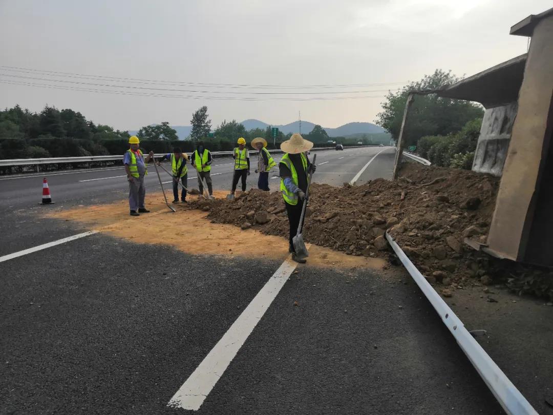 1591604439756095911.jpg 1591604439756095911.jpg