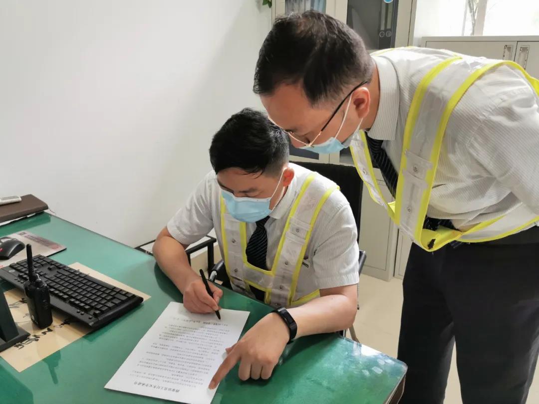 1593488602533089564.jpg 1593488602533089564.jpg