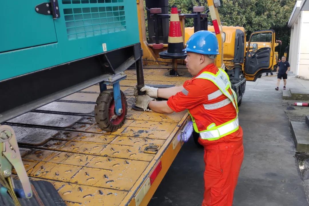 1597205663948011657.jpg 1597205663948011657.jpg