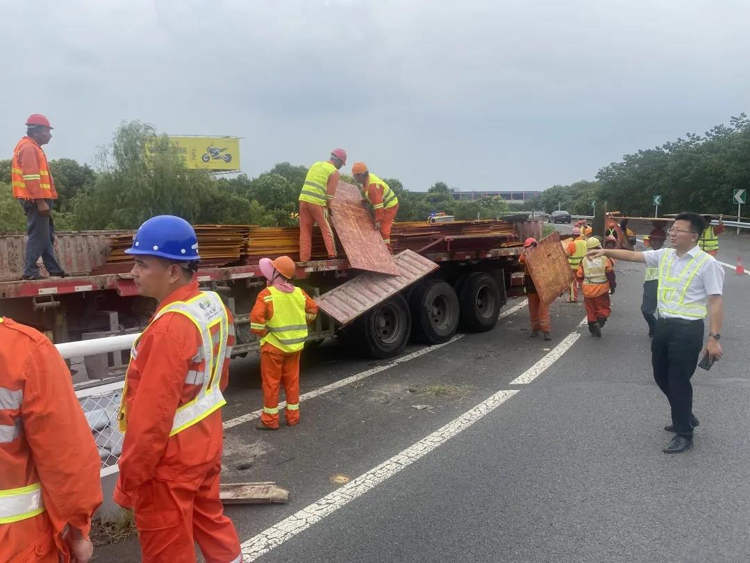 1600667142594038813.jpg 1600667142594038813.jpg