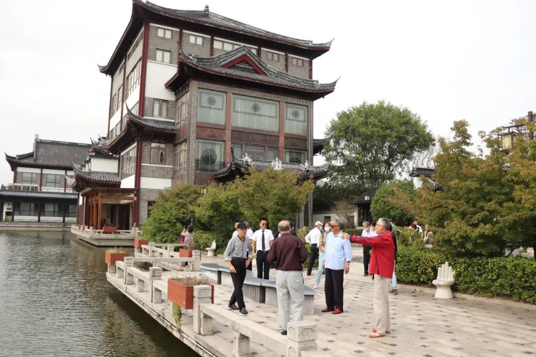 1634780785066097446.jpg 1634780785066097446.jpg