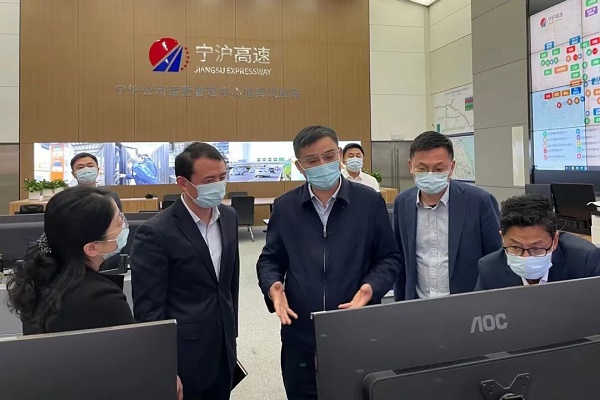 1650788699725041317.jpg 1650788699725041317.jpg