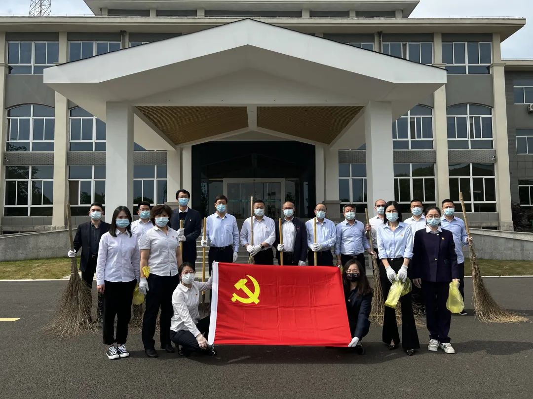 1657502949772003799.jpg 1657502949772003799.jpg