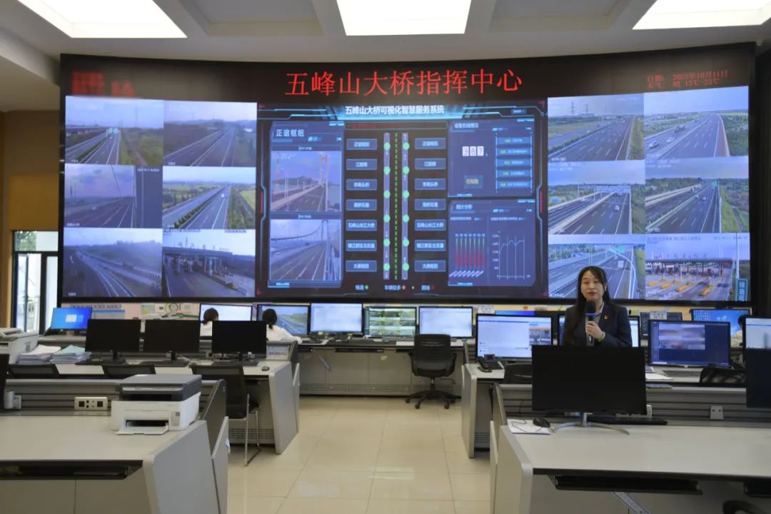 1697422176777023477.jpg 1697422176777023477.jpg