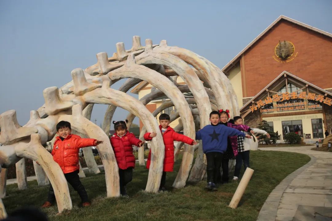 1697535834188082827.jpg 1697535834188082827.jpg