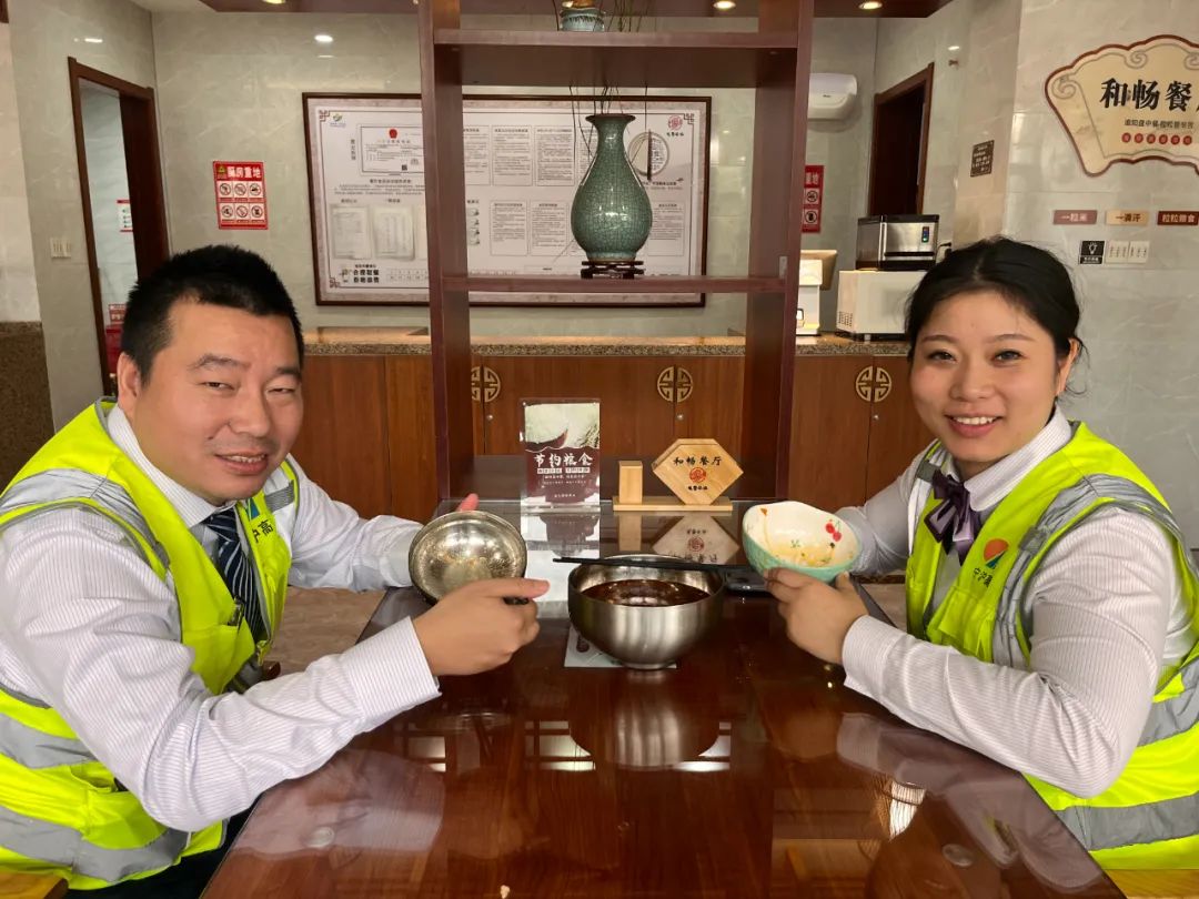 1697536116542085054.jpg 1697536116542085054.jpg