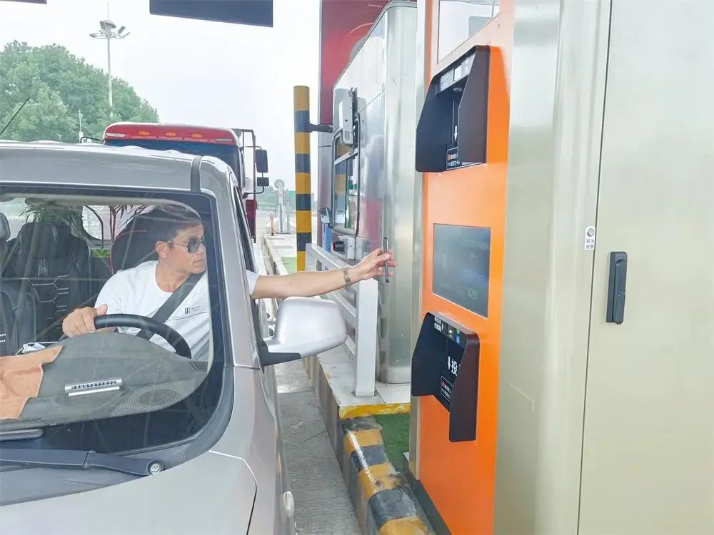 1697537213288048734.jpg 1697537213288048734.jpg