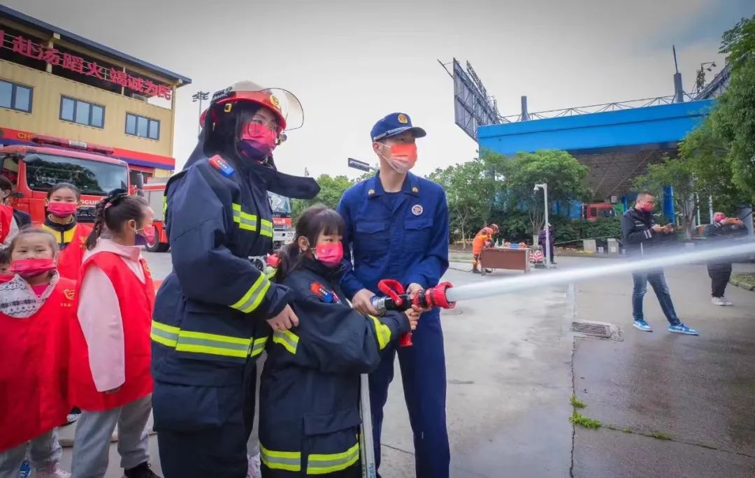 1699581622867085312.jpg 1699581622867085312.jpg