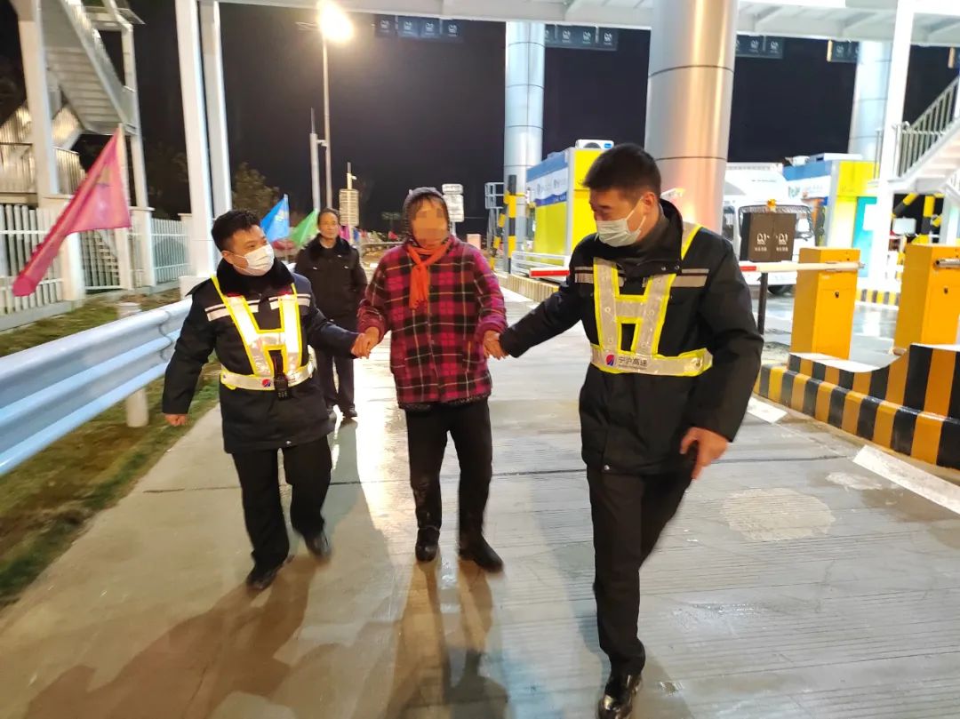 1700102231562077557.jpg 1700102231562077557.jpg