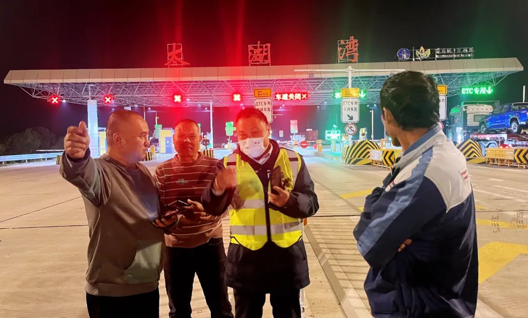 1701053887296004567.jpg 1701053887296004567.jpg