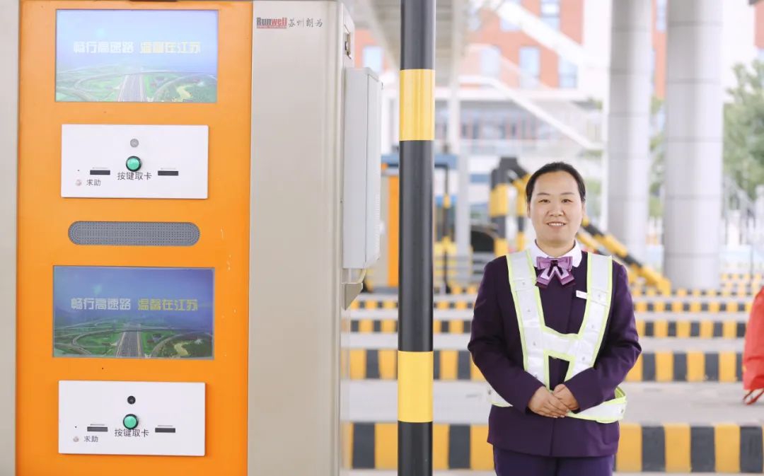 1704789959039041812.jpg 1704789959039041812.jpg