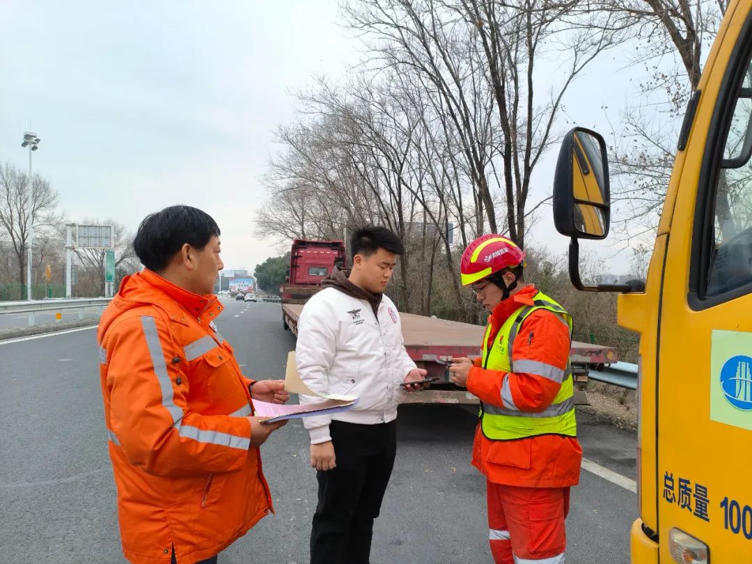 1704790519280028393.jpg 1704790519280028393.jpg