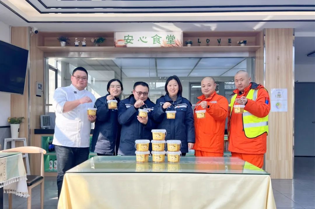 1704793561568087856.jpg 1704793561568087856.jpg