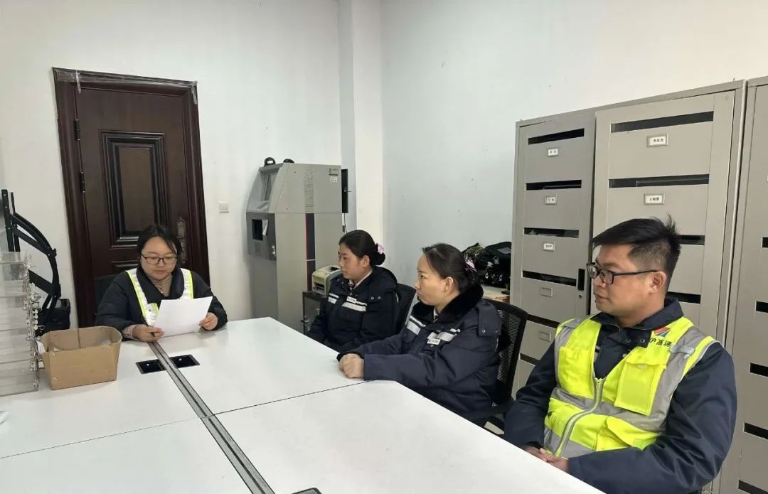 1704794186376006014.jpg 1704794186376006014.jpg