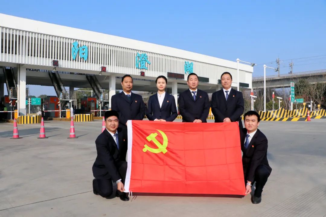 1711355768716087998.jpg 1711355768716087998.jpg