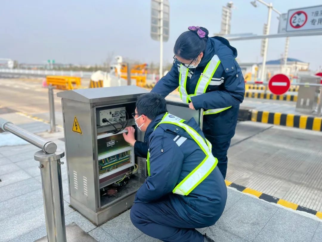 1711624261694035393.jpg 1711624261694035393.jpg