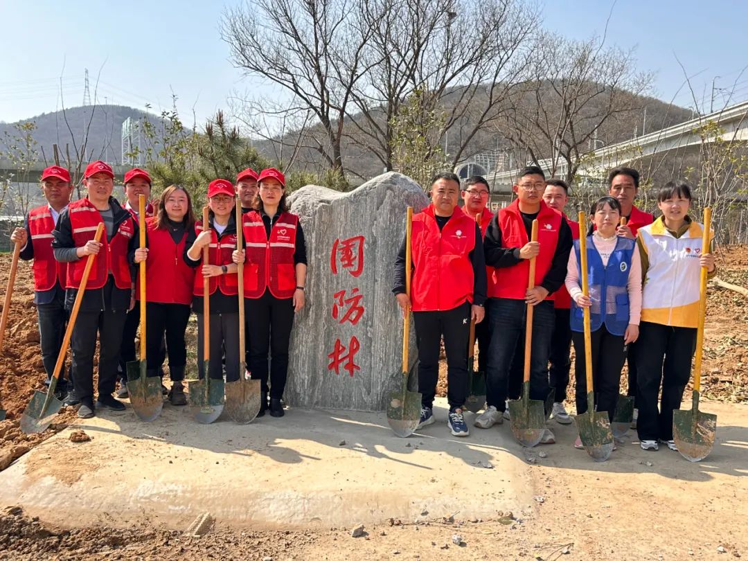 1711971948897066400.jpg 1711971948897066400.jpg