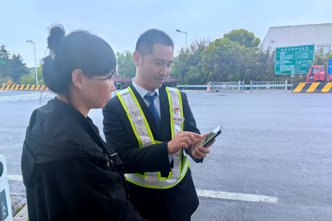 1712546418804042262.jpg 1712546418804042262.jpg